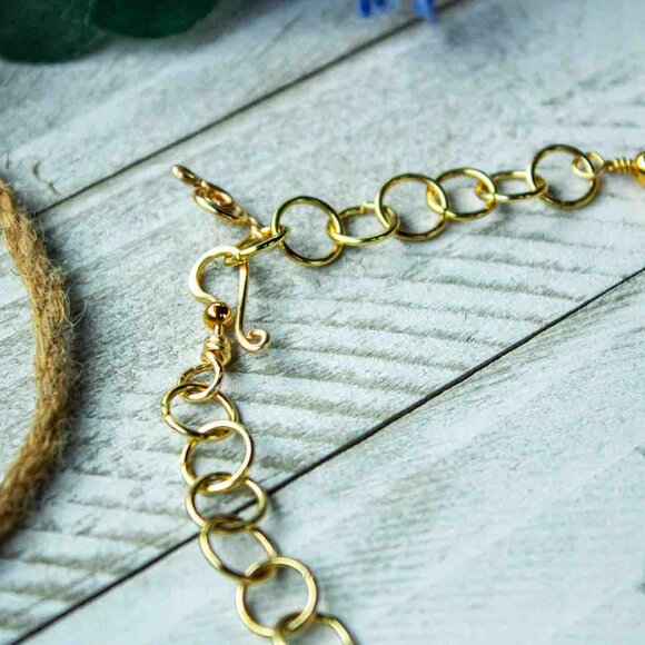 Peach Aventurine Bead Bracelet with Handmade Gold Chain Links - Picture 8 of 15